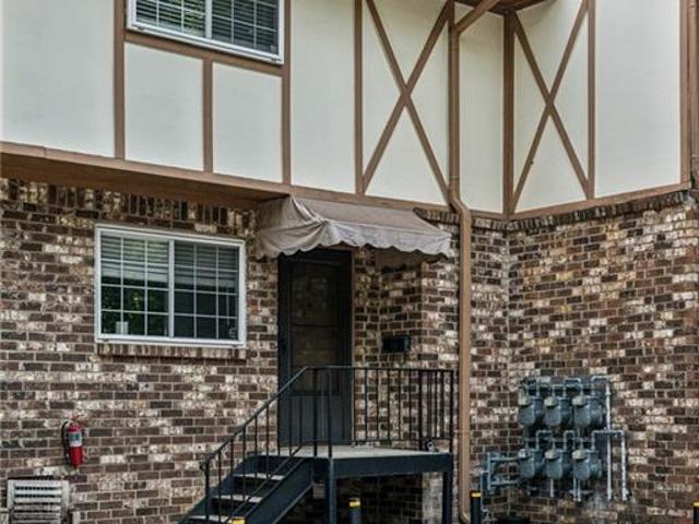 Townhouse for sale in Decatur