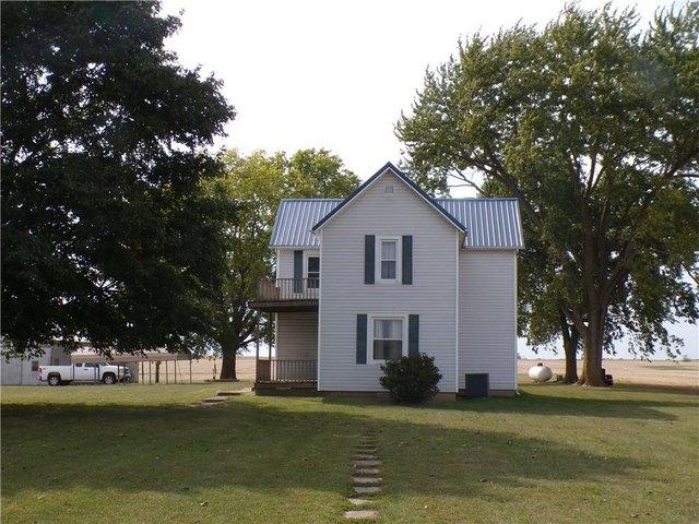 House for sale in Strasburg, Shelby County