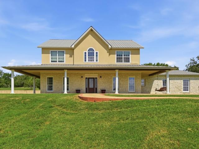 House for sale in Luling, Texas