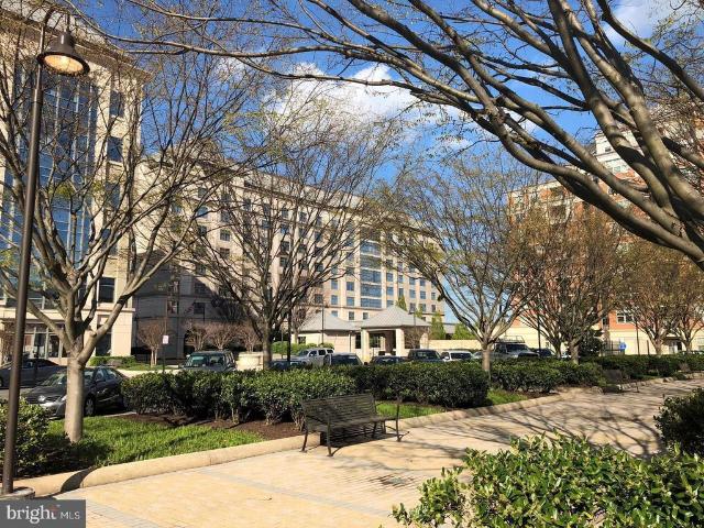 Condo for sale in Valley & Park Townhouses, Reston