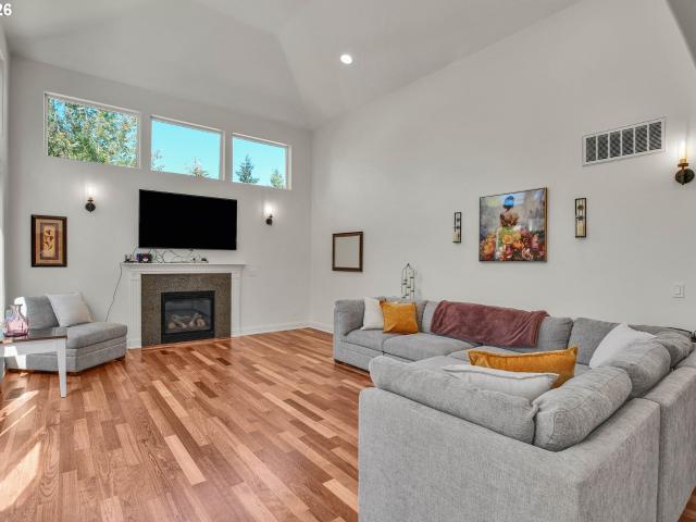 House for sale in Happy Valley, Clackamas County