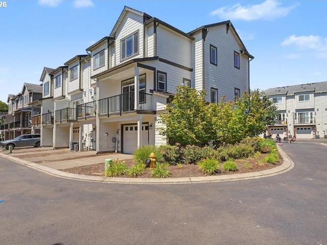 Townhouse for sale in Oregonia