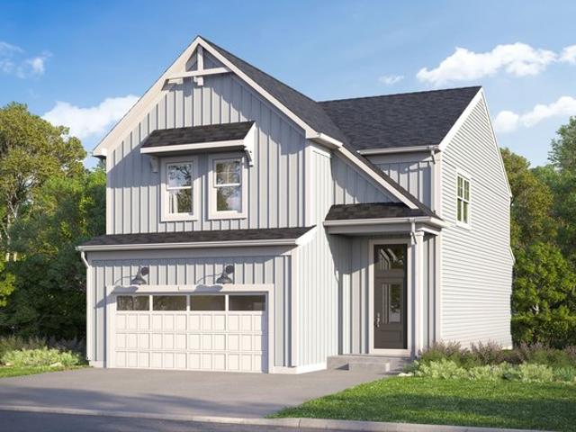 House for sale in Mchenry, Illinois