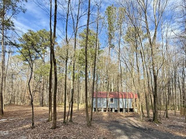 House for sale in Elizabeth City, North Carolina