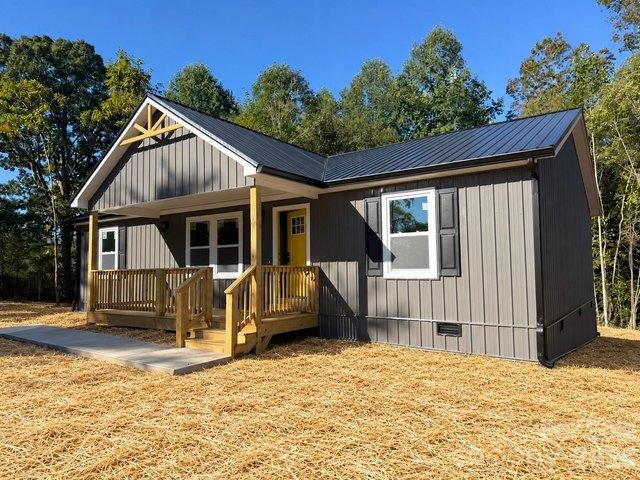 House for sale in Morganton, Burke County