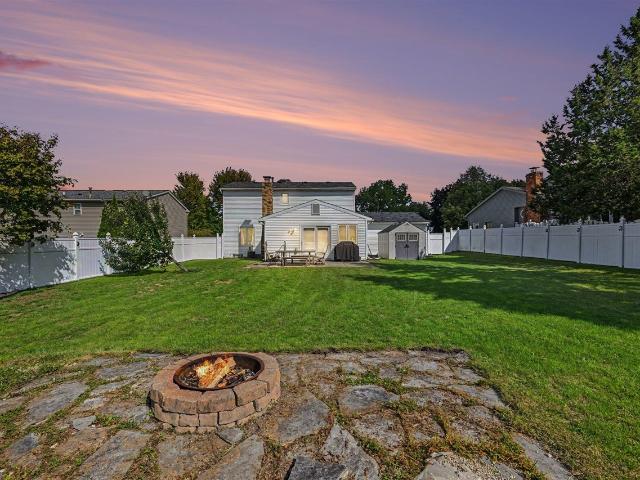 House for sale in Waterford, Michigan