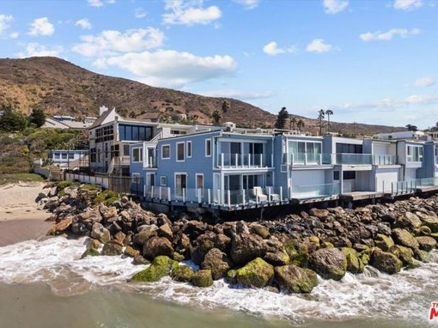 House for sale in Malibu, California