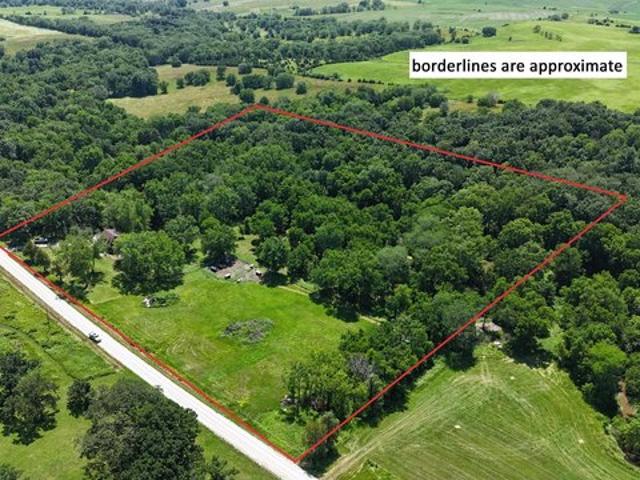 Farm for sale in Humeston, Iowa