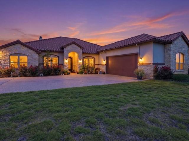 House for sale in Glen Rose, Texas