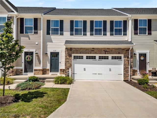 Townhouse for sale in Medina