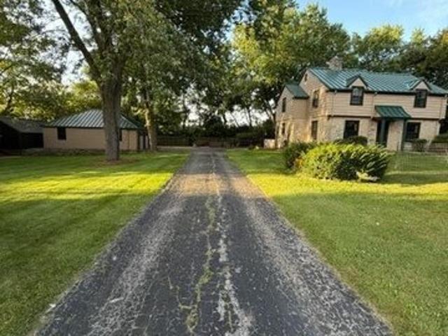 House for sale in Grafton, Ozaukee County