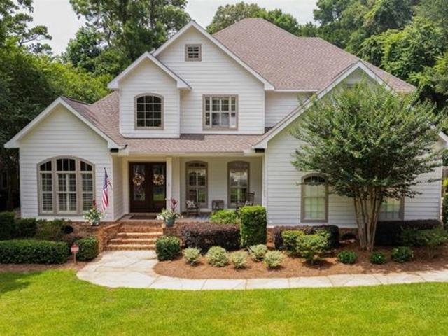 House for sale in Daphne, Alabama