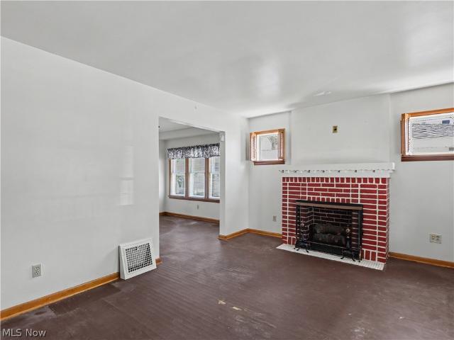 House for sale in Summit, Ohio