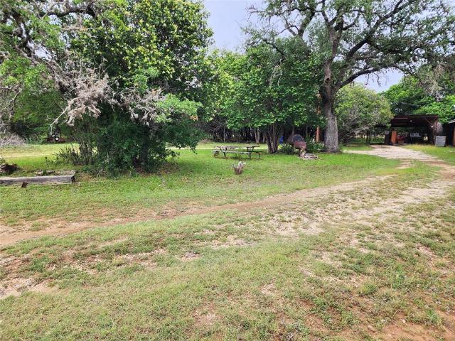 House for sale in Bandera