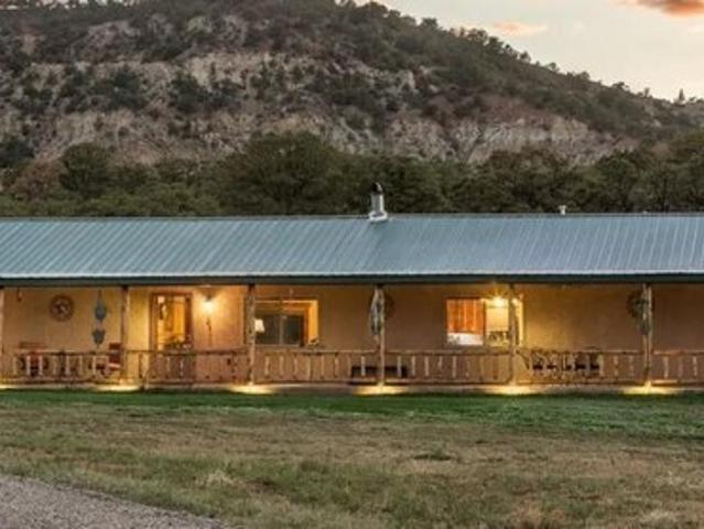 House for sale in Regina, New Mexico
