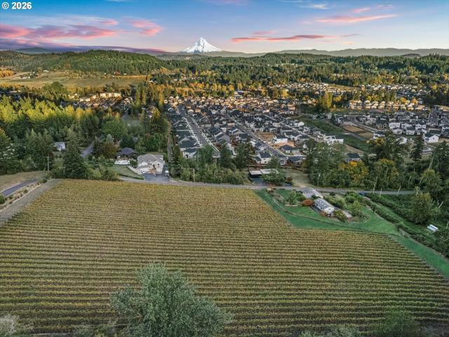 House for sale in Happy Valley, Clackamas County