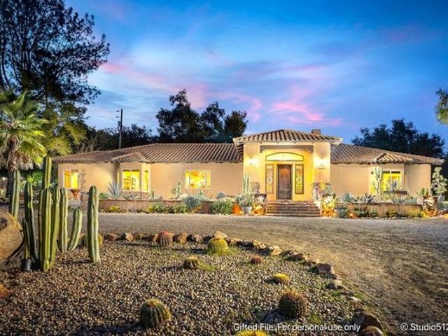 House for sale in Valley Center, California