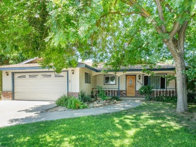 House for sale in Reedley, California