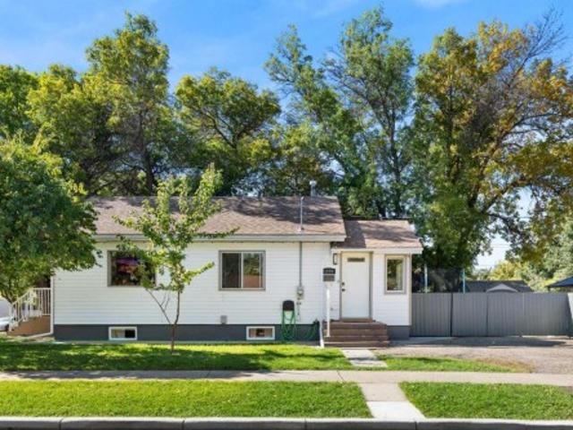 House for sale in Medicine Hat