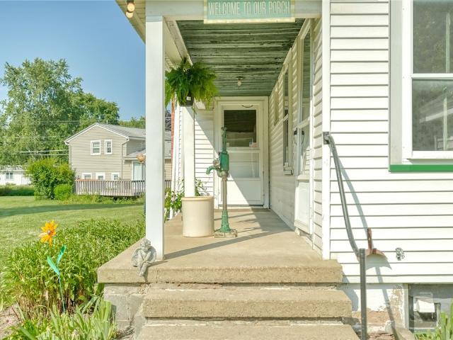 House for sale in Ontario, New York