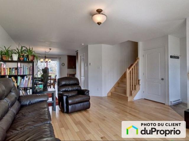 House for rent in Place-Normandie, Lévis