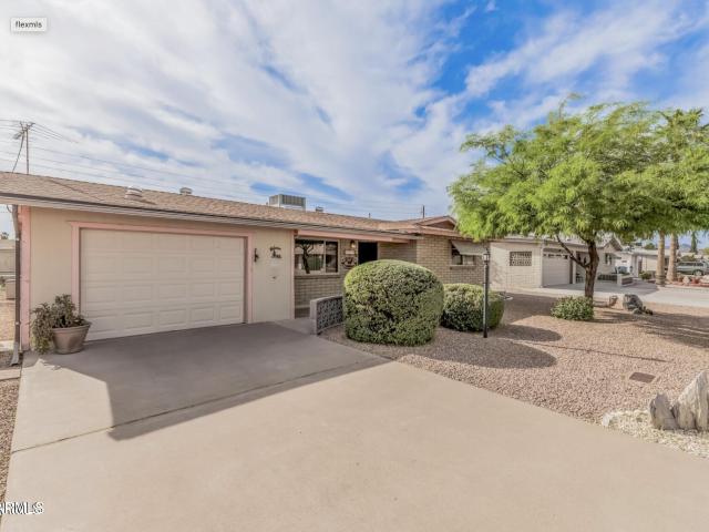 House for sale in Apache Junction, Arizona