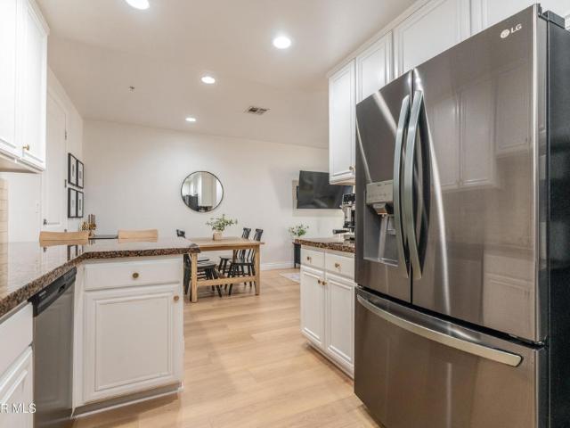 Townhouse for sale in Newbury Park, California