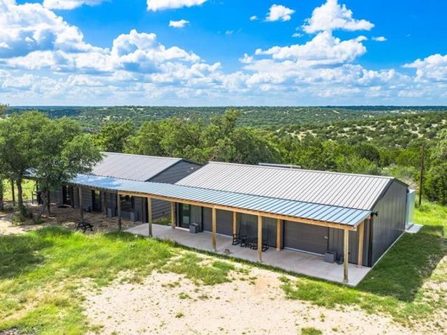 Farm for sale in Rocksprings, Edwards County