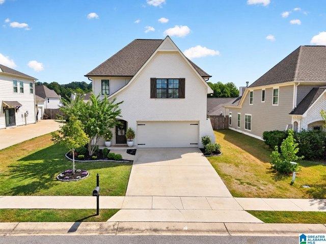 House for sale in Calera, Alabama