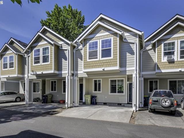 Condo for sale in Oregonia