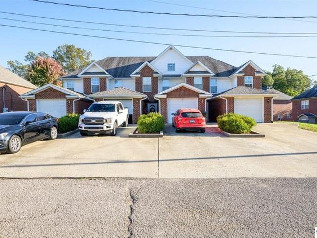 House for sale in Radcliff, Hardin County