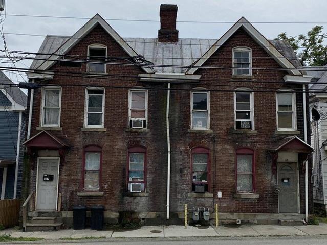 House for sale in Uniontown, Pennsylvania