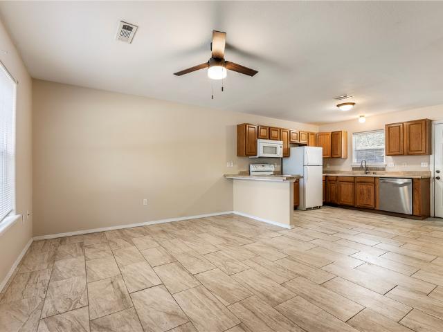 House for sale in Fayetteville, Washington County