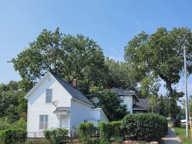 House for sale in Woodbury, Iowa