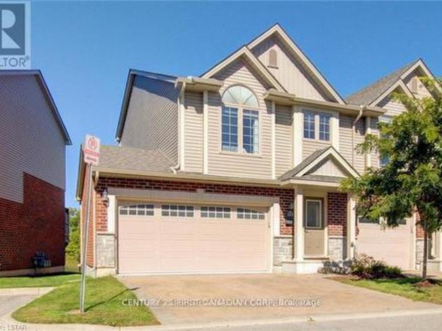Townhouse for rent in Arva, Ontario