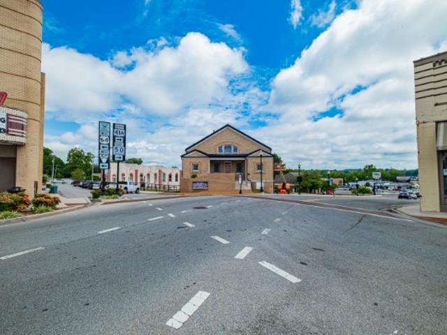 Commercial for sale in Tennessee
