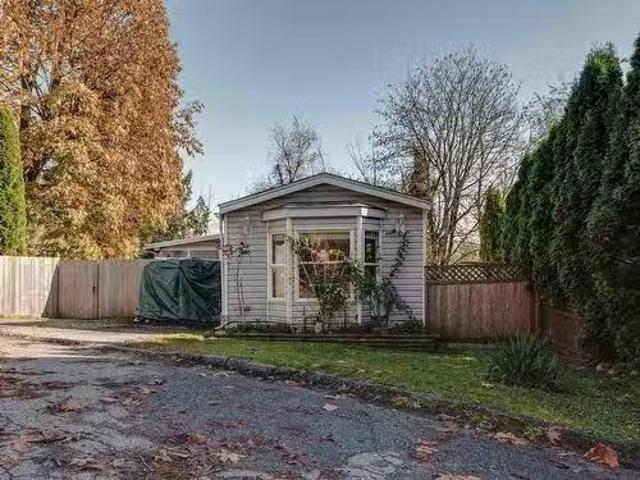 House for sale in Deroche, British Columbia