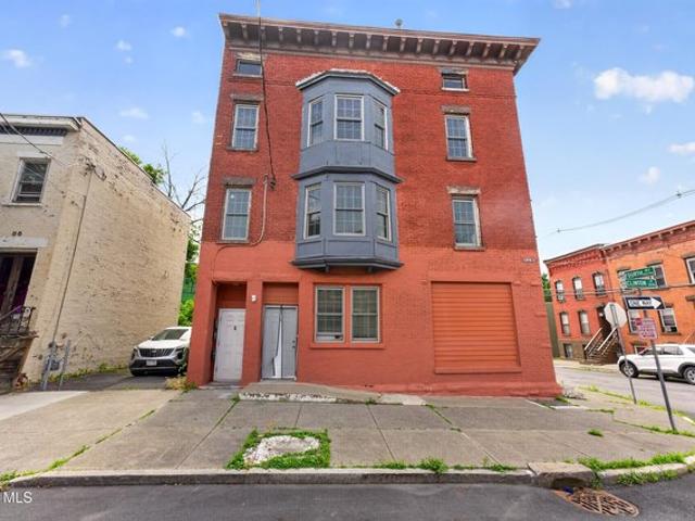House for sale in Albany, New York