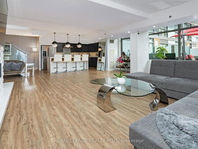 Condo for sale in Woburn, Ontario