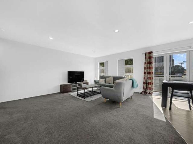 House for sale in Auckland, Oroua County