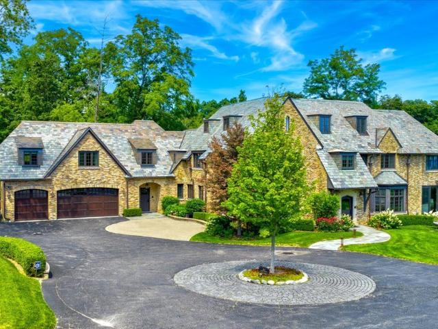 House for sale in Highland Park, Illinois