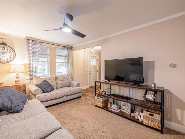 House for sale in Oak Hill, New York