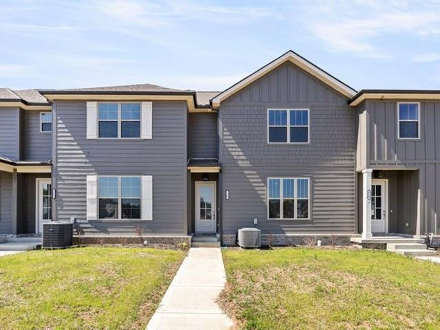 Townhouse for sale in Georgetown, Kentucky