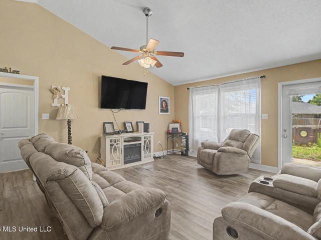 House for sale in Ocean Springs, Mississippi