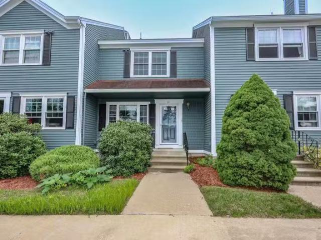 Condo for sale in Nashua Condo for sale in Nashua
