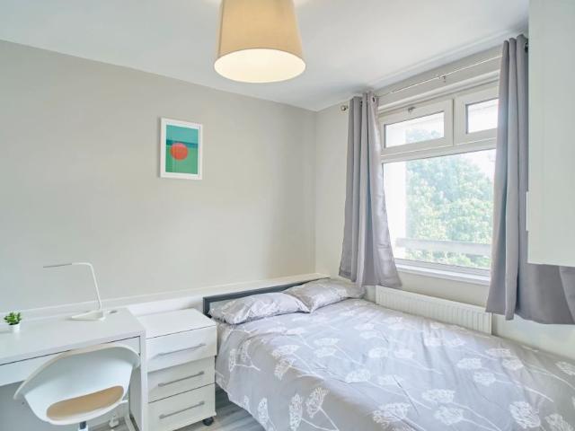 Room for rent in Old Ford, Bow