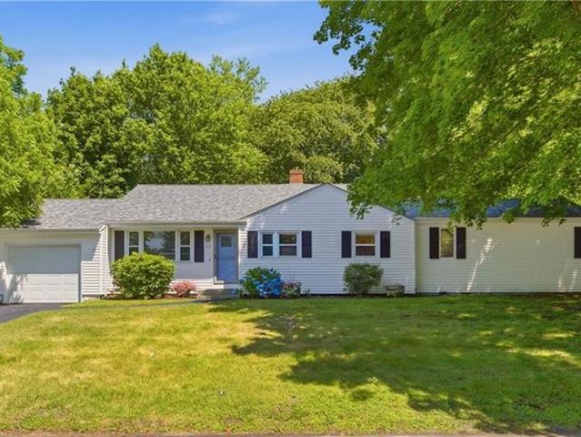 House for sale in Portsmouth, Rhode Island