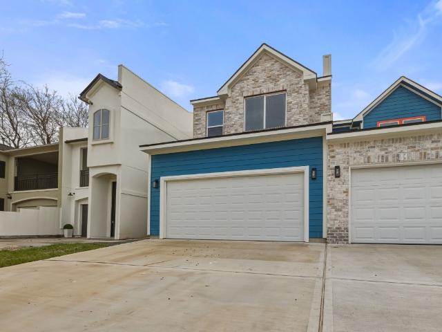 Townhouse for sale in Conroe, Texas