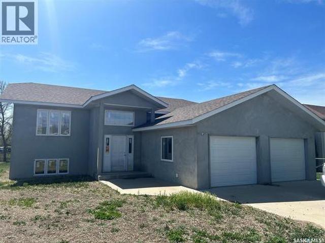 House for sale in Lampman, Saskatchewan