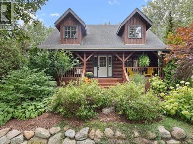 House for sale in Kingsville, Ontario